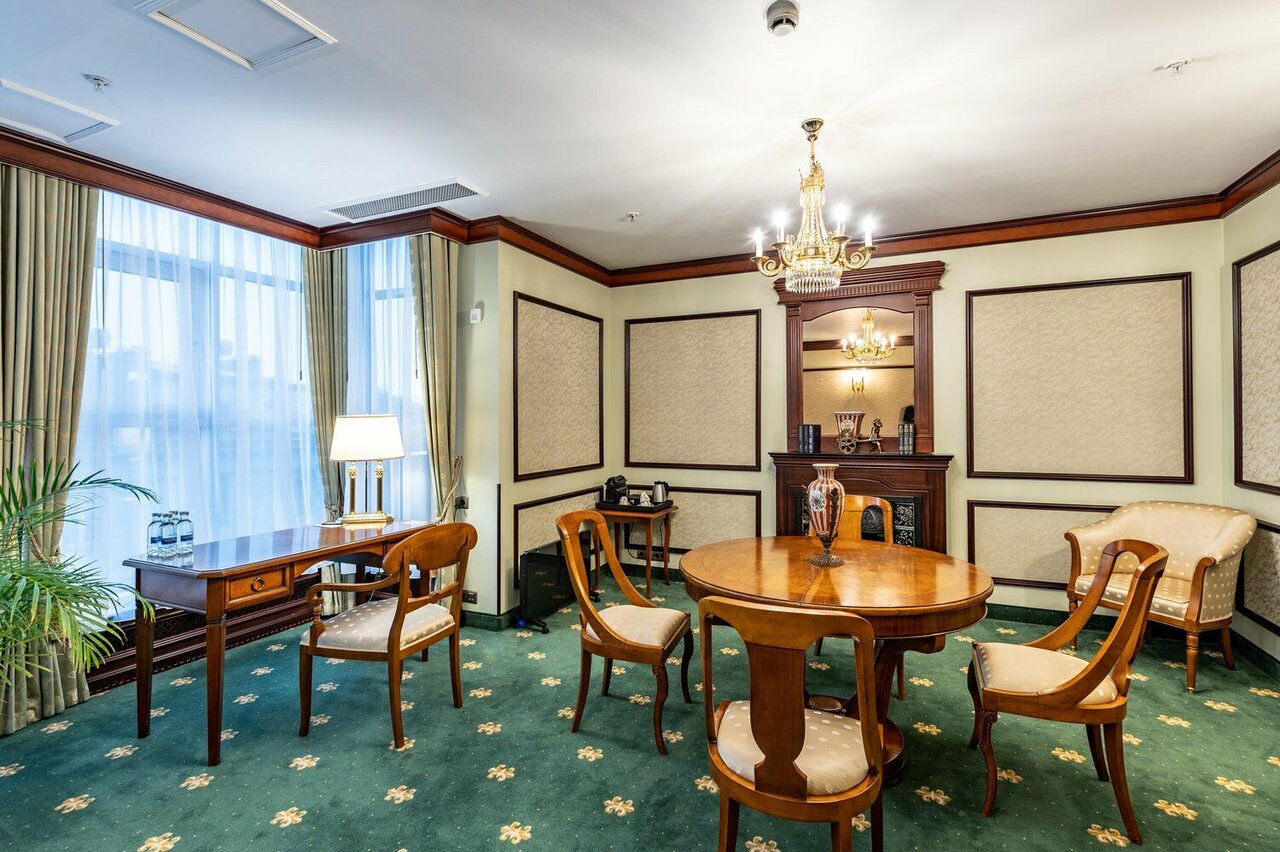 Гостиница Гранд Отель Эмеральд Санкт-Петербург